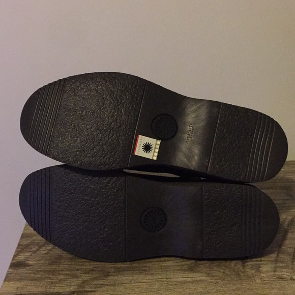 UGG boots MEN 13 Camino Black Chelsea Boots - Picture 9 of 11